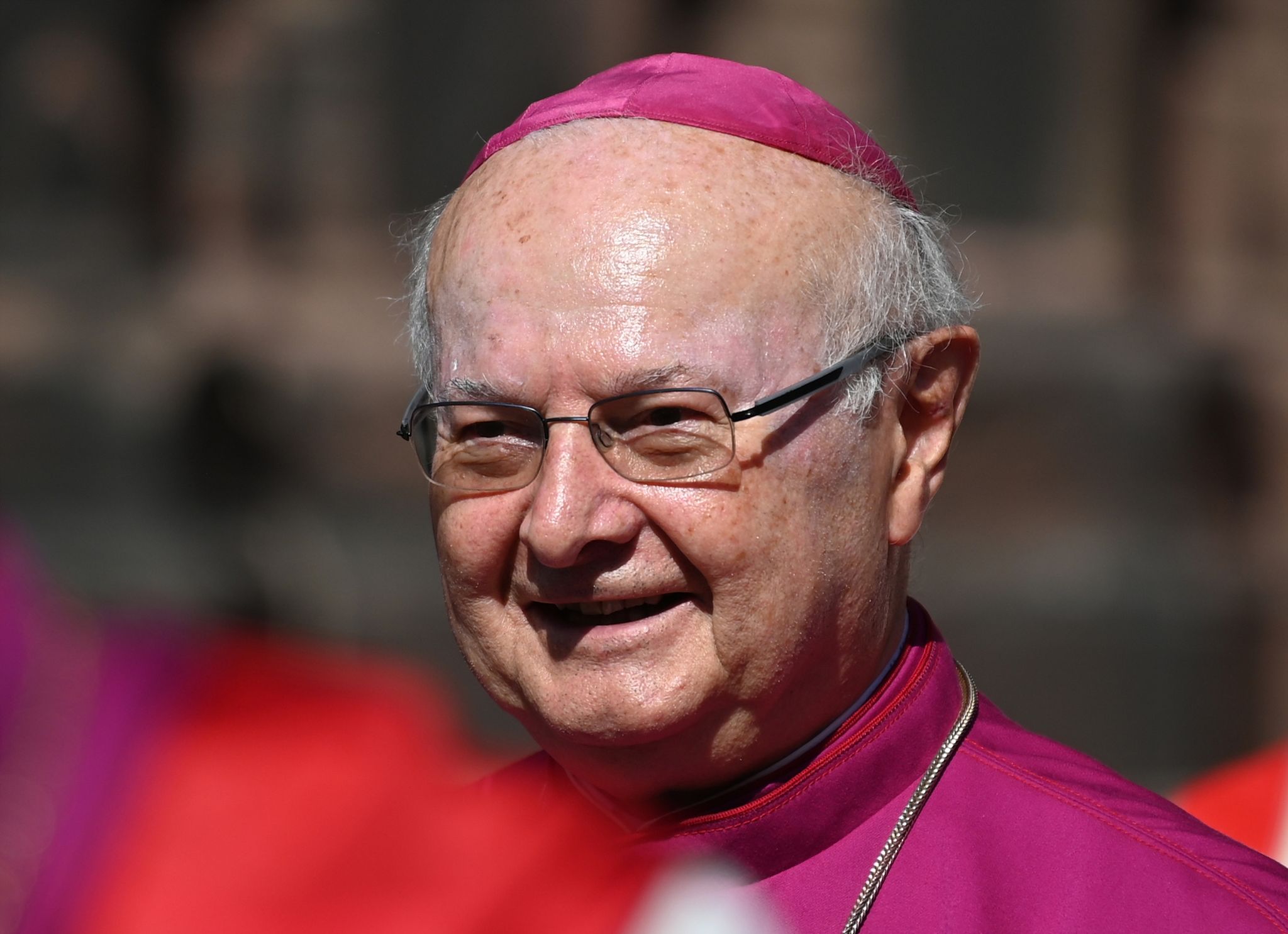 Der ehemalige Freiburger Erzbischof Robert Zollitsch nach einer Bischofsweihe im Juni 2019. Foto: Patrick Seeger/dpa