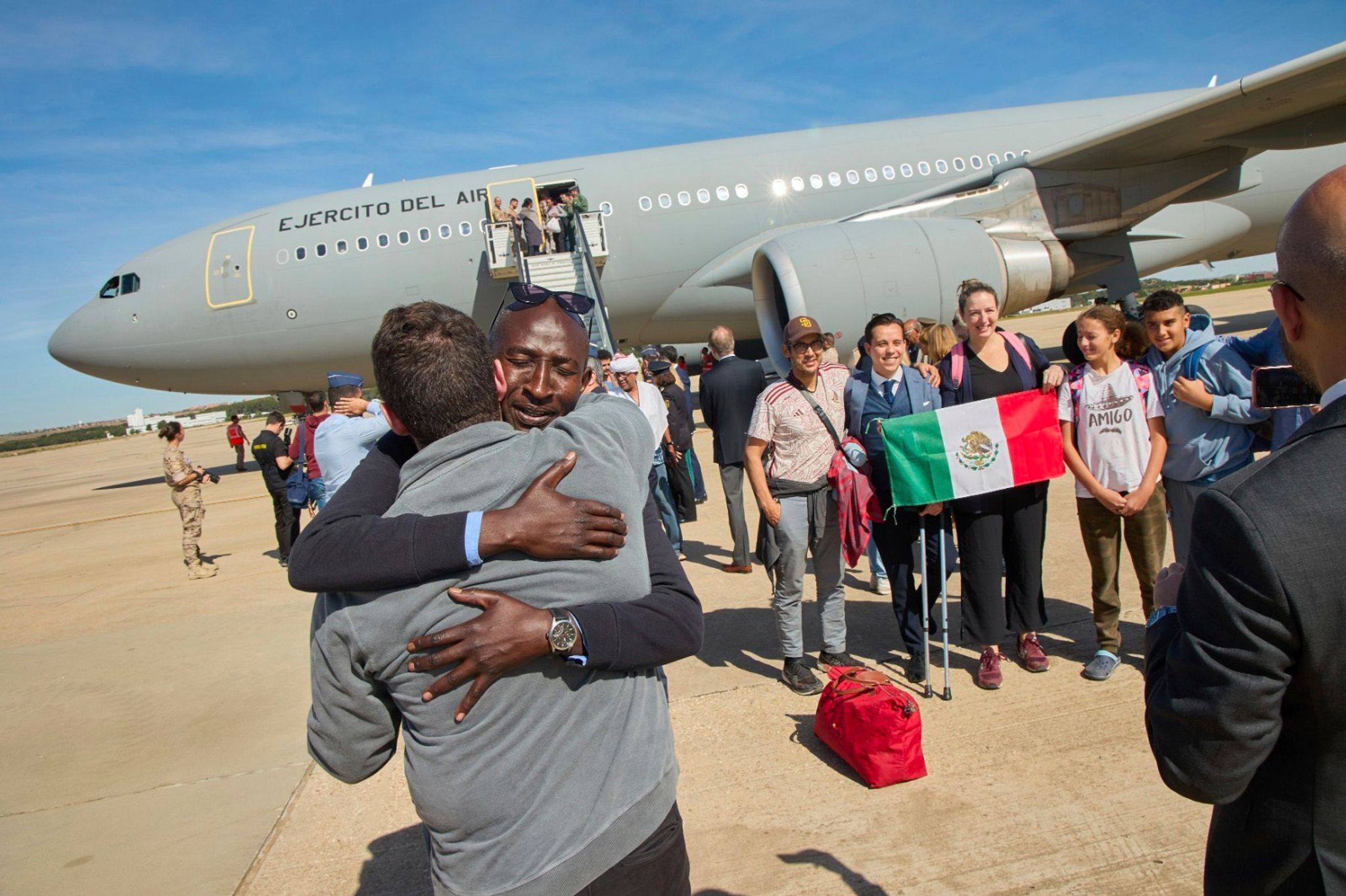 Auch Spanien flog Landsleute aus dem Sudan aus. Foto: Spanish Defence Ministry/dpa