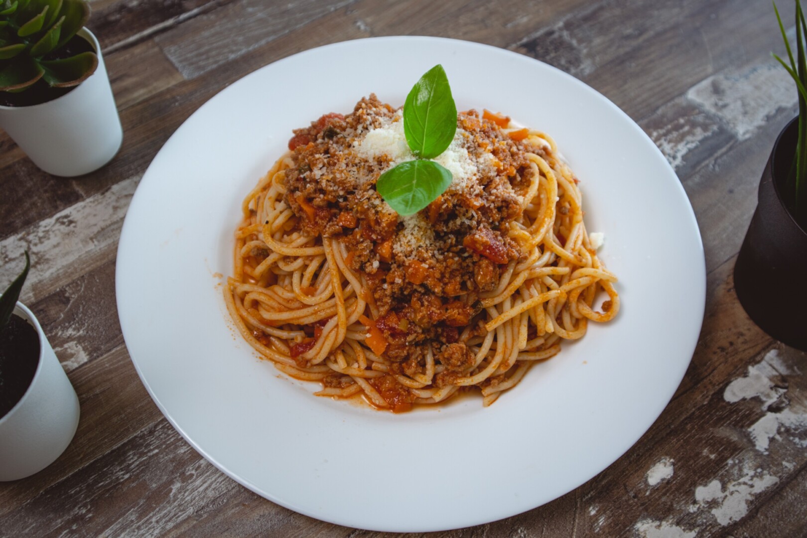 Spaghetti Bolognese - Foto von Homescreenify auf Unsplash