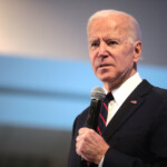 [Joe Biden / Archivbild / by Gage Skidmore/ CC BY-SA 2.0. / https://www.flickr.com/photos/22007612@N05/49404615908]