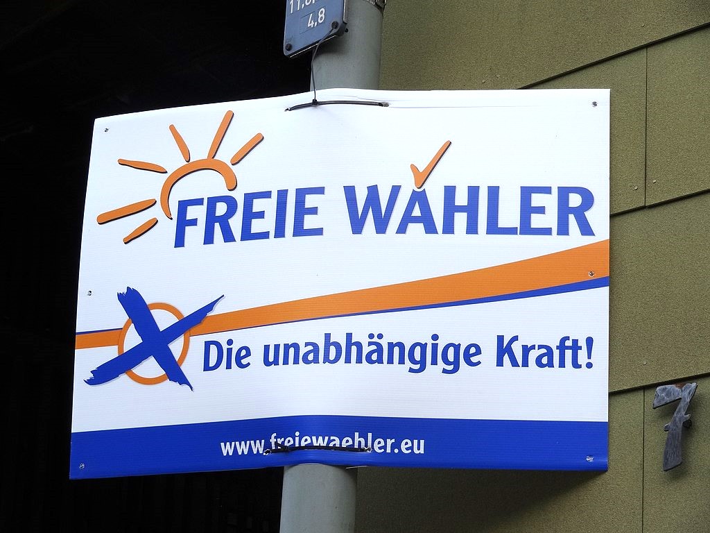 Freie Wähler / by Cherubino is licensed under CC BY-SA 3.0 https://creativecommons.org/licenses/
(edited)