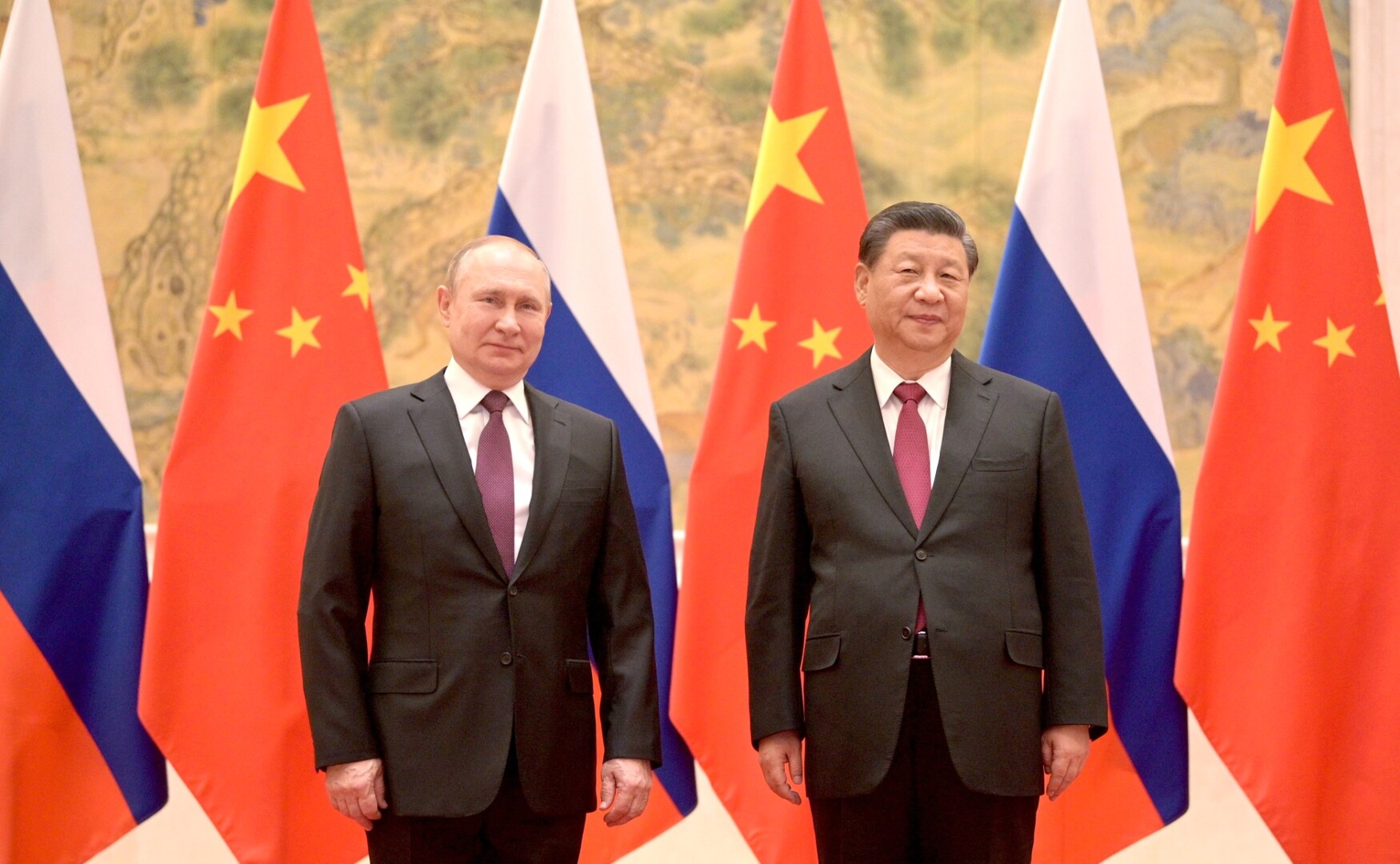 // Putin und Jinping / Archivbild / Vladimir Putin met with Xi Jinping in advance of 2022 Beijing Winter Olympics (1) by Presidential Executive Office of Russia is licensed under CC BY 4.0. https://creativecommons.org/licenses/by/4.0/