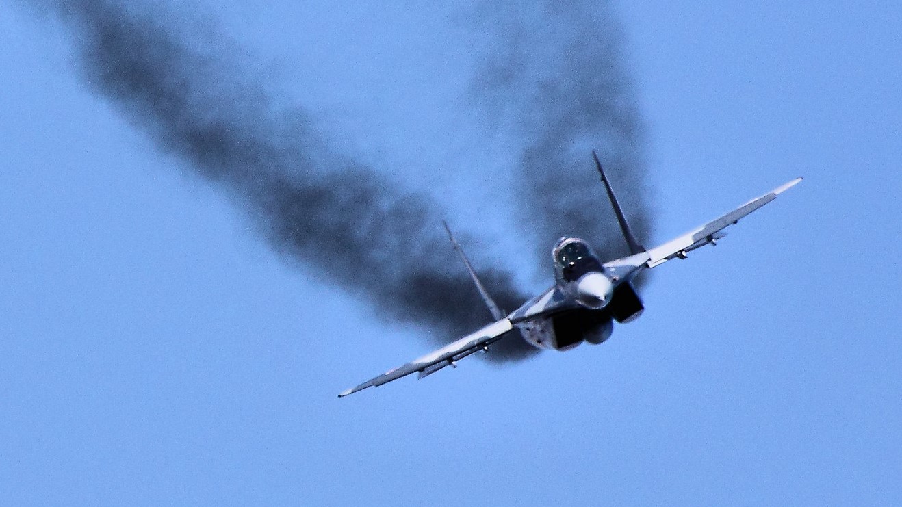 MiG-29 / Archivbild / Mig 29 - RIAT 2013 by Airwolfhound is licensed under CC BY-SA 2.0. (cropped) https://tinyurl.com/ykwx799h