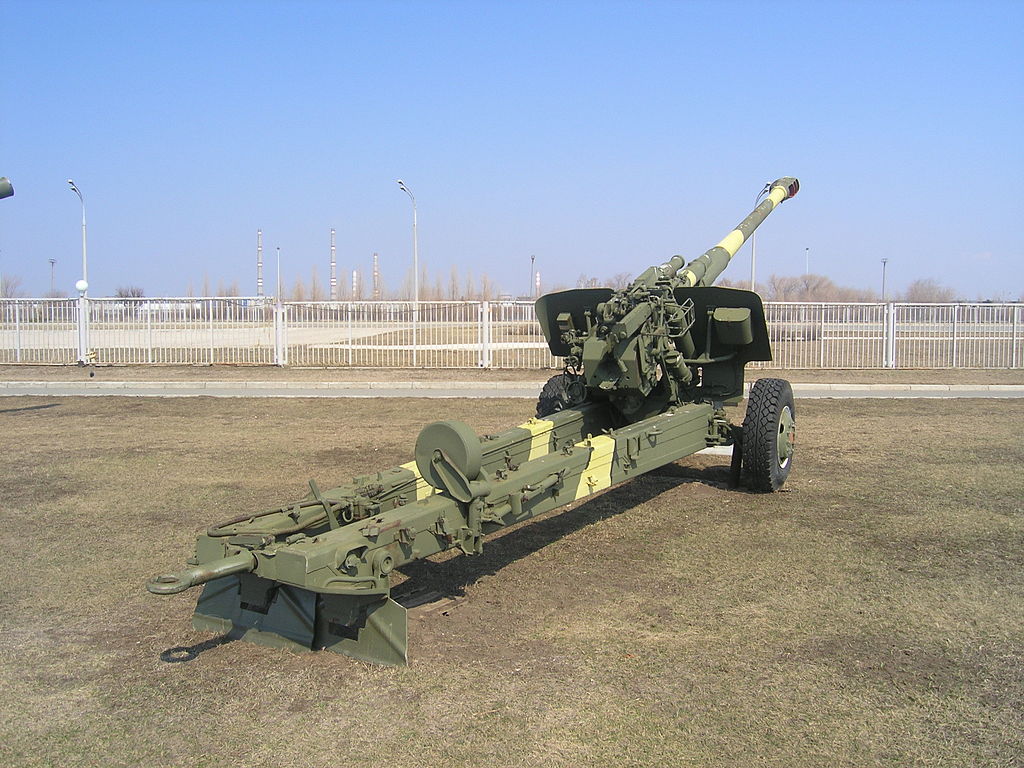 Msta-B / Archivbild / File:2A65 152 mm howitzer-4585.JPG by ShinePhantom is licensed under CC BY-SA 3.0. https://tinyurl.com/bderzh2f