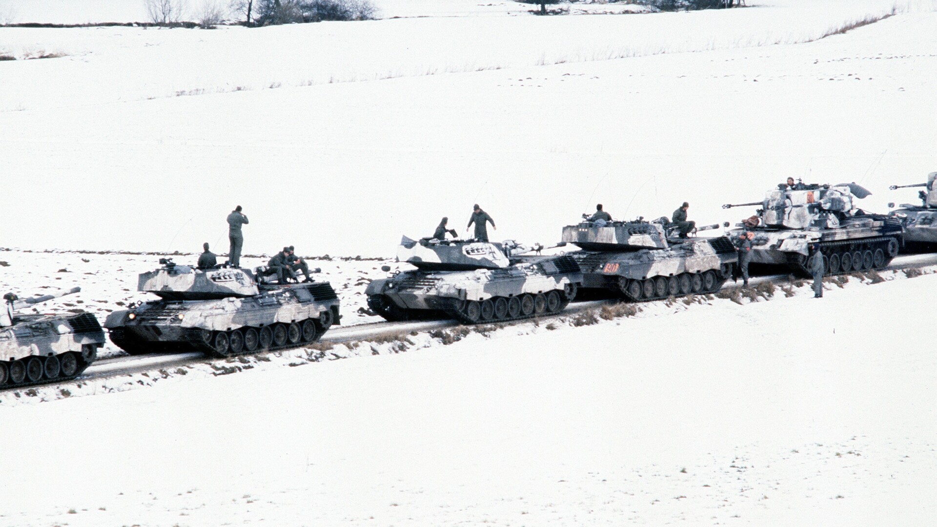 // Deutsche Leopard 1 und Gepard bei einer Übung in den 80ern / Archivbild (cropped) by US DoD CC0 1.0