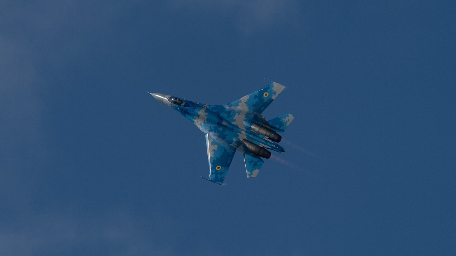 // Su-27 / Archivbild zur Illustration (cropped) / Sukhoi Su-27P1M Flanker-B by Falcon_33 is licensed under CC BY-SA 2.0. https://creativecommons.org/licenses/by-sa/2.0/