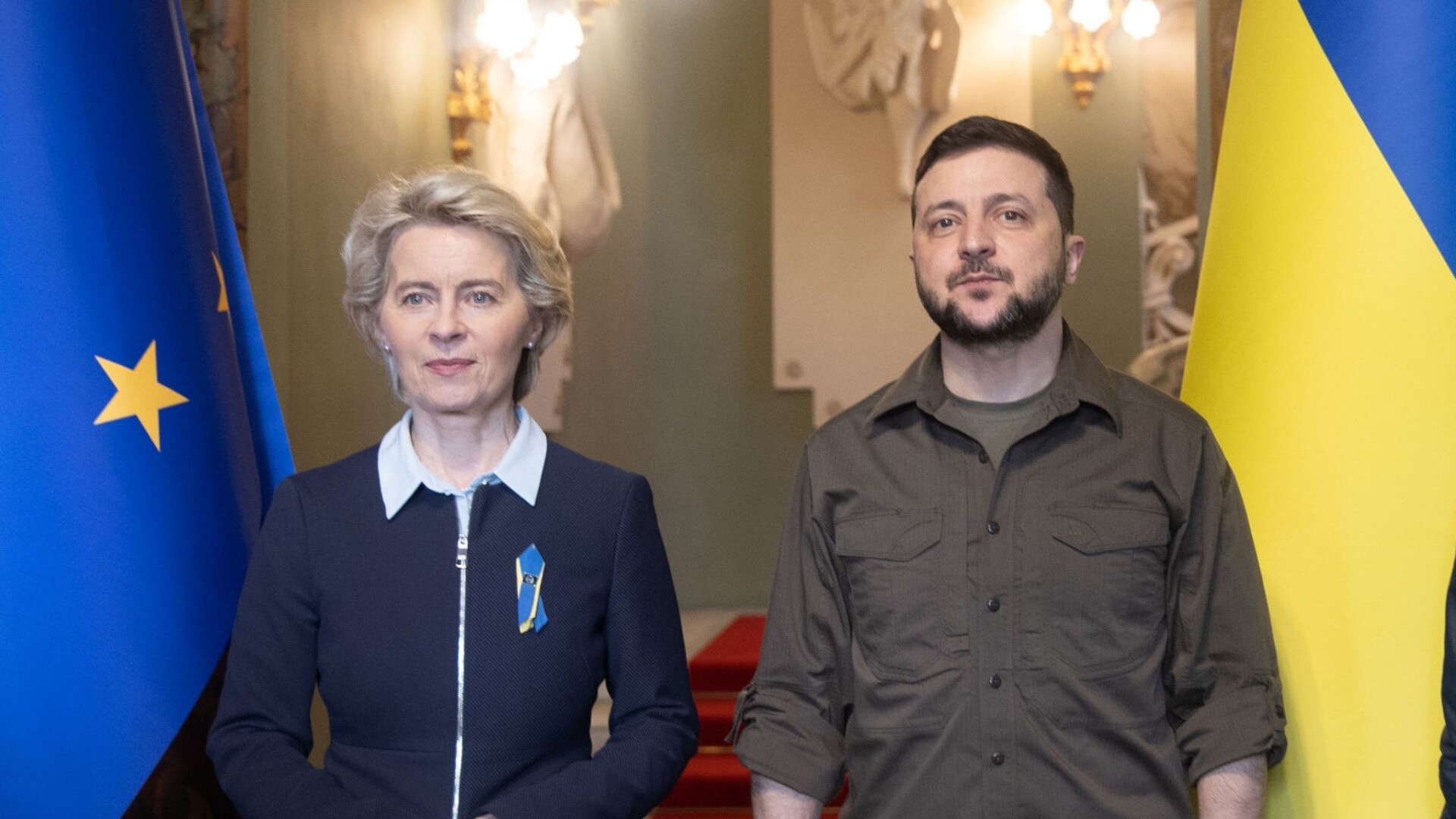 [ Ursula von der Leyen und Wolodymyr Selenskyj / Archivbild (cropped) / By President.gov.ua, CC BY 4.0, https://commons.wikimedia.org/w/index.php?curid=116773853]