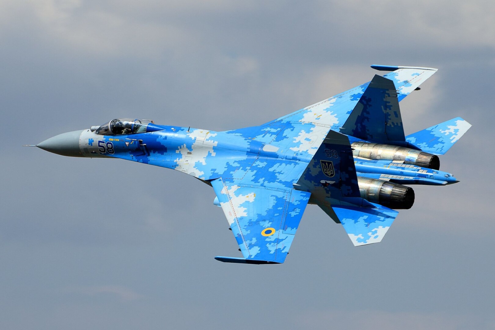 Su-27 der Ukraine / Archivbild / SU-27 by Airwolfhound is licensed under CC BY-SA 2.0. https://creativecommons.org/licenses/by-sa/2.0
