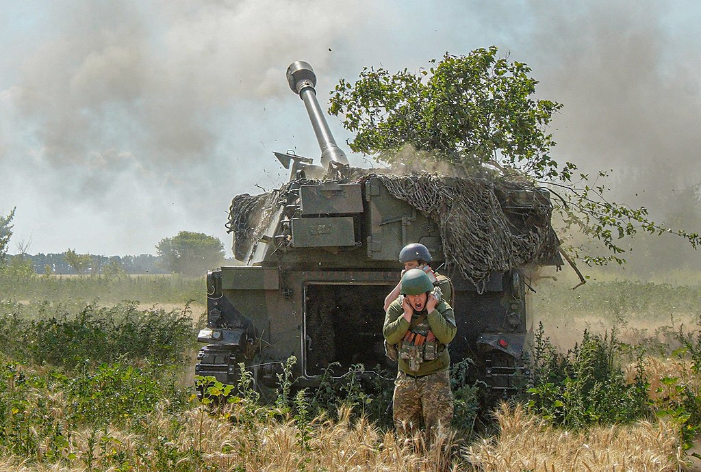 Ukrainische Gvozdika-Haubitze / Archivbild/ 72nd mechanised brigade troops firing a 2S1 Gvozdika 1 by 72e brigade is licensed under CC BY 4.0. https://creativecommons.org/licenses/by/4.0/