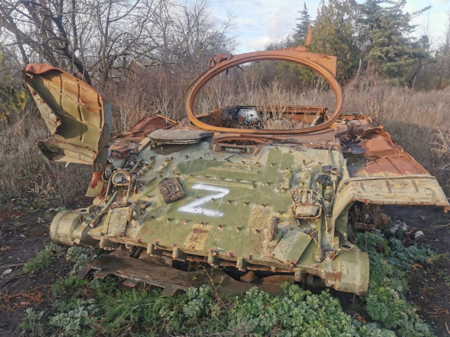 Russischer Panzer-Schrott / by mil.gov.ua licensed under CC BY 4.0. https://creativecommons.org/licenses/by/4.0/