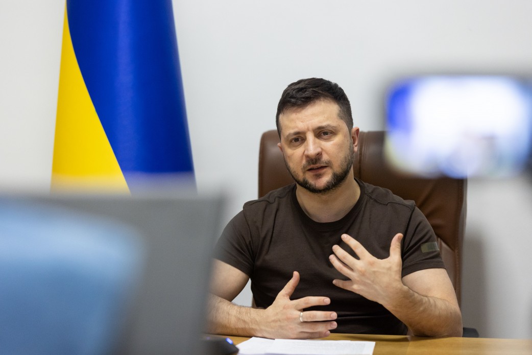 // Wolodymyr Selenskyj / Archivbild / Address by President of Ukraine Volodymyr Zelenskyy to the people of Switzerland by The Presidential Office of Ukraine is licensed under CC BY 4.0. https://creativecommons.org/licenses/by/4.0/