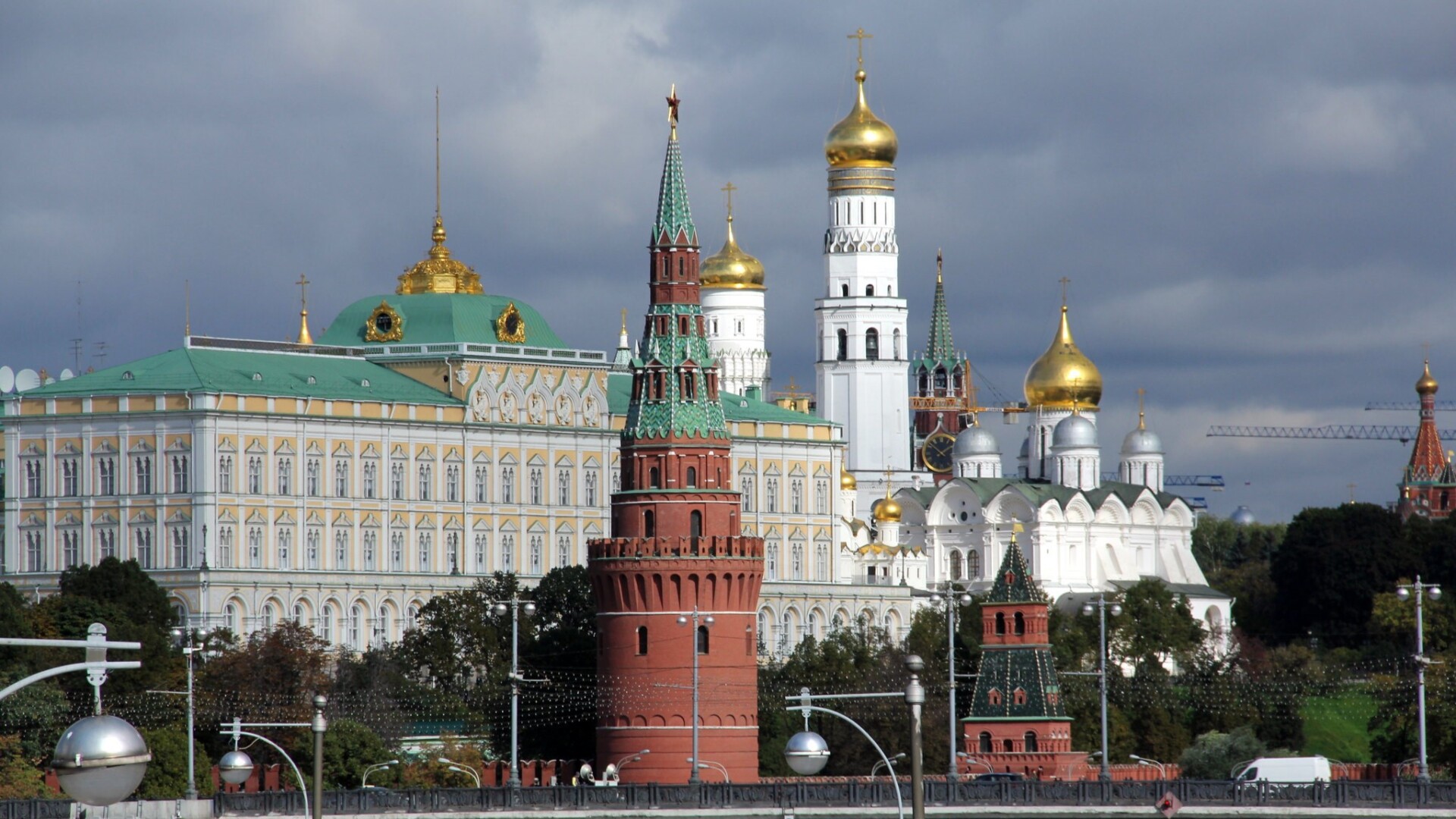 [Kreml / Foto: Archivbild (cropped) / Moscow Kremlin (Moskovsky Kreml) - Russia, Set2013 by Ana Paula Hirama/ CC BY-SA 2.0 / https://creativecommons.org/licenses/by-sa/2.0/]