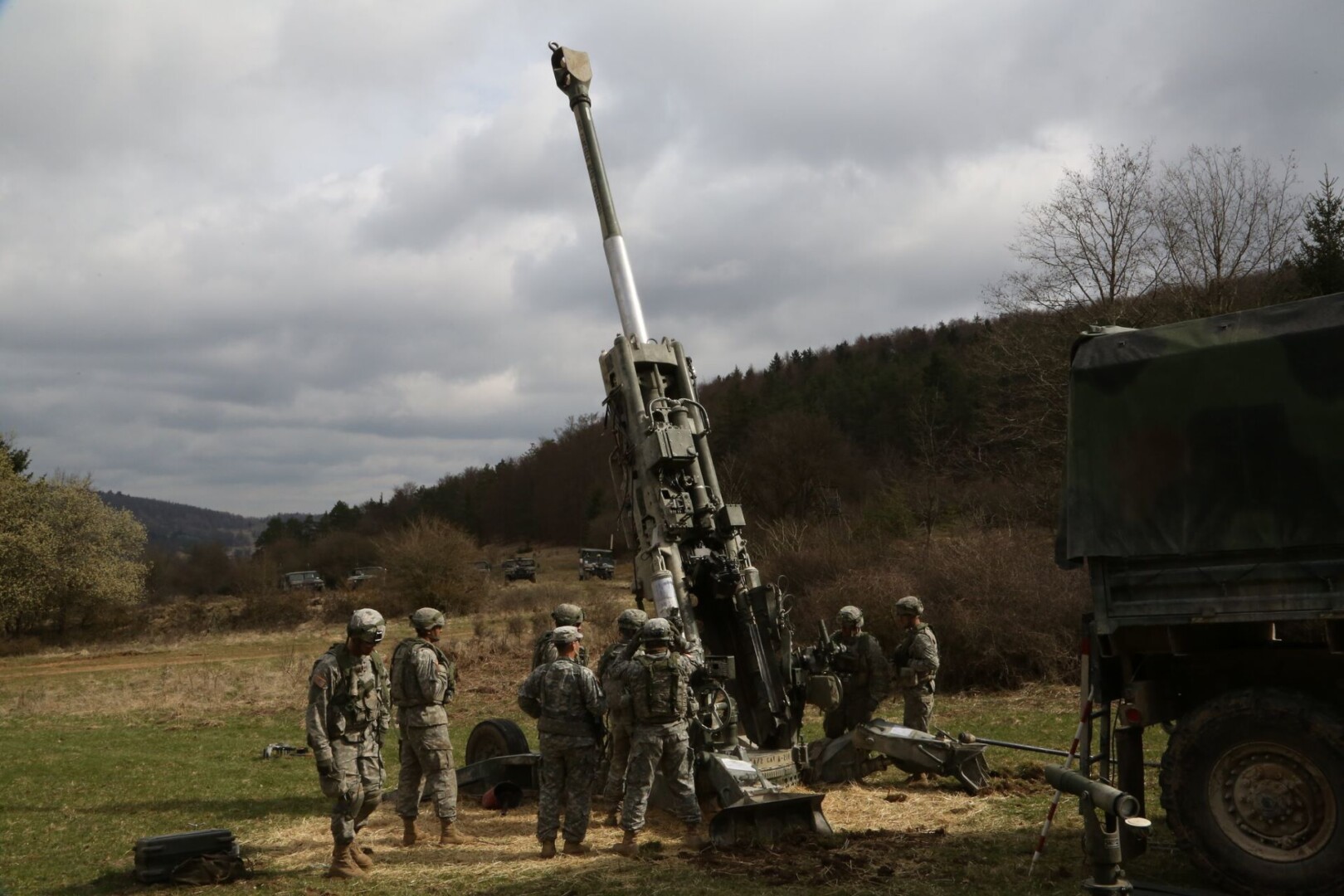 M777 Geschütz / Archivbild / M777 Howitzer by 7th Army Training Command is licensed under CC BY 2.0. https://tinyurl.com/4zswkj6k