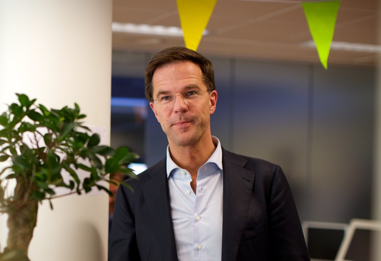 Mark Rutte in gesprek met verschillende ondernemers in de Dutch Game Garden by Sebastiaan ter Burg