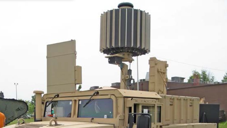 [TPQ-50 Radarsystem / Archivbild (cropped) / by US ARMY under Public Domain https://creativecommons.org/publicdomain/zero/1.0/]