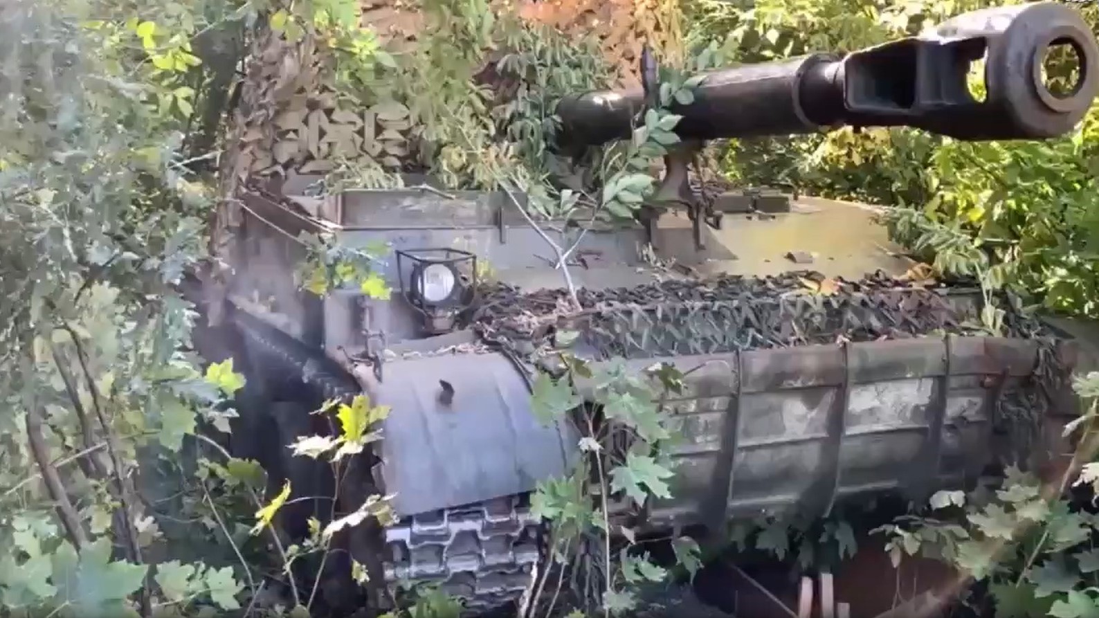 [Video-Screenshot (cropped) / Ministry of Defence of the Russian Federation / CC BY 4.0 / https://creativecommons.org/licenses/by/4.0/]