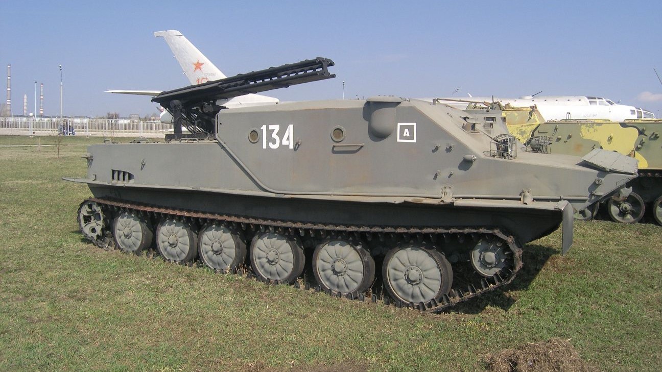 [UR-67 in einem Museum / Archivbild (cropped) / By ShinePhantom, CC BY-SA 3.0, https://commons.wikimedia.org/w/index.php?curid=9939989]