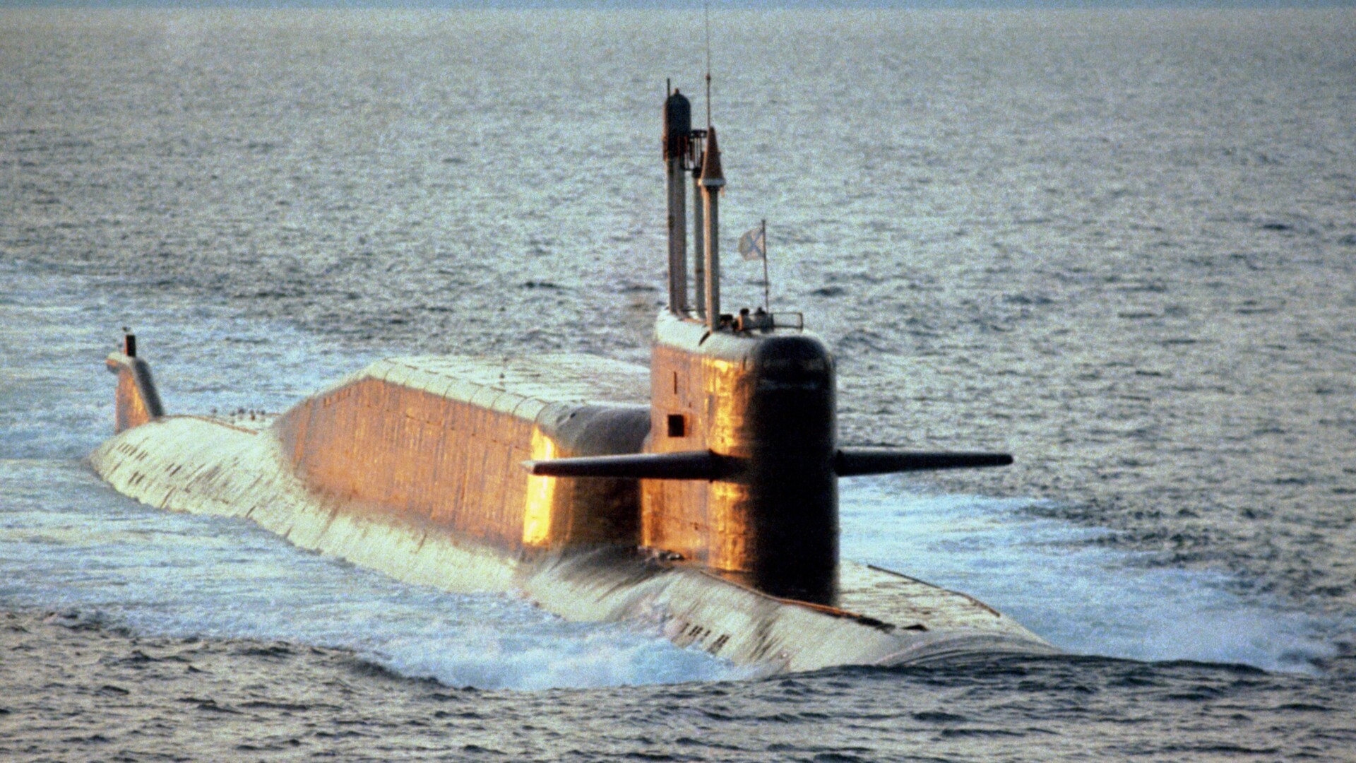 [Russisches Delta IV-U-Boot / Archivbild (cropped) / By US gov - US gov, Public Domain, https://commons.wikimedia.org/w/index.php?curid=1997496]